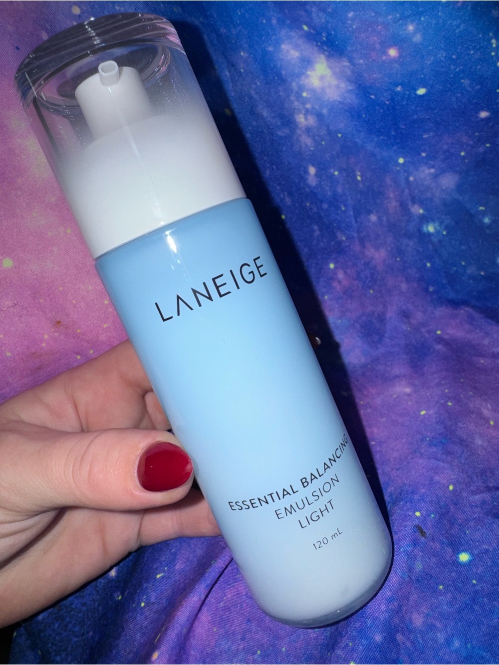 LANEIGE Light Blue Essential Balancing Emulsion -